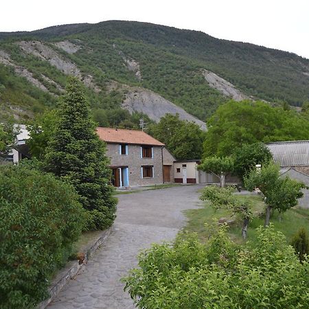 Apartamentos La Era Sorripas Екстериор снимка
